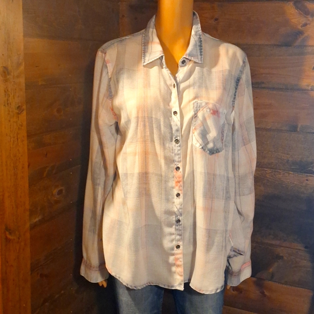 Ladies Maurices flannel size large